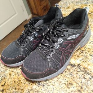 Asics Women's Gel Venture 7 Running Shoes Graphite Gray/Berry Size 8.5 1012A476